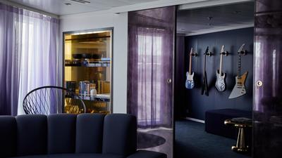 Virgin Voyages Accommodation Massive Suite 14.jpg